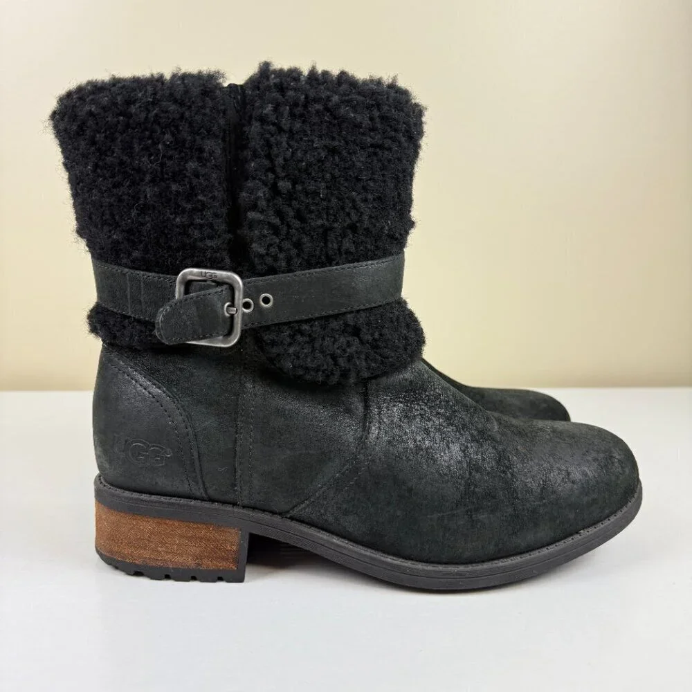EUC UGG Blayre Shearling Black Boots S/N 1008220